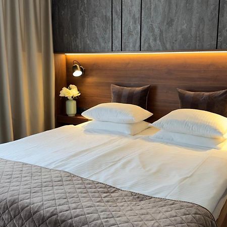Dom Boutique Apartments - Old Town Belgrado Buitenkant foto