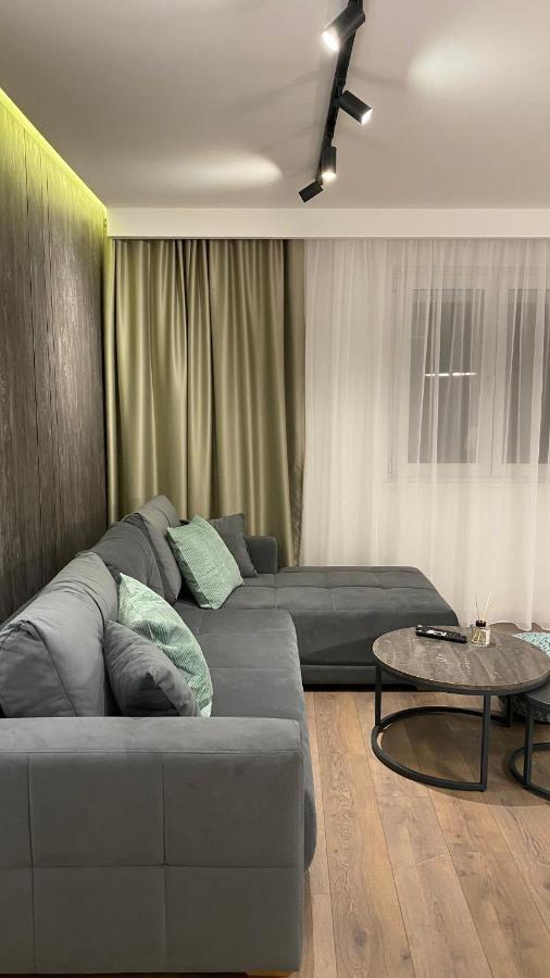 Dom Boutique Apartments - Old Town Belgrado Buitenkant foto