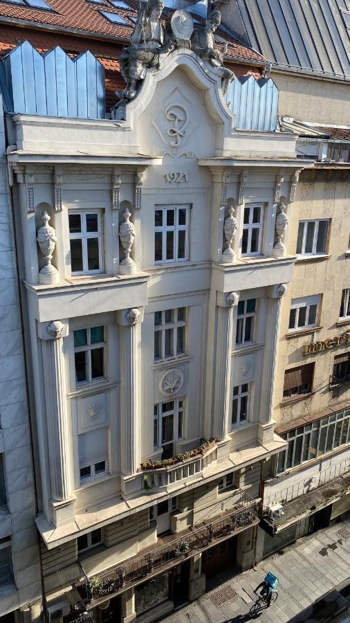 Dom Boutique Apartments - Old Town Belgrado Buitenkant foto